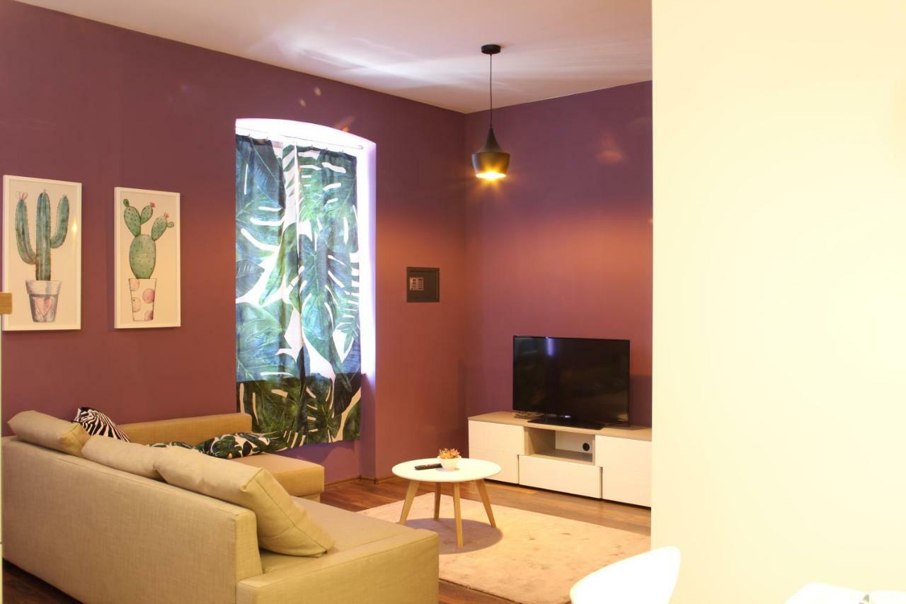 Cozy Apartment In Center Of Рийека Екстериор снимка